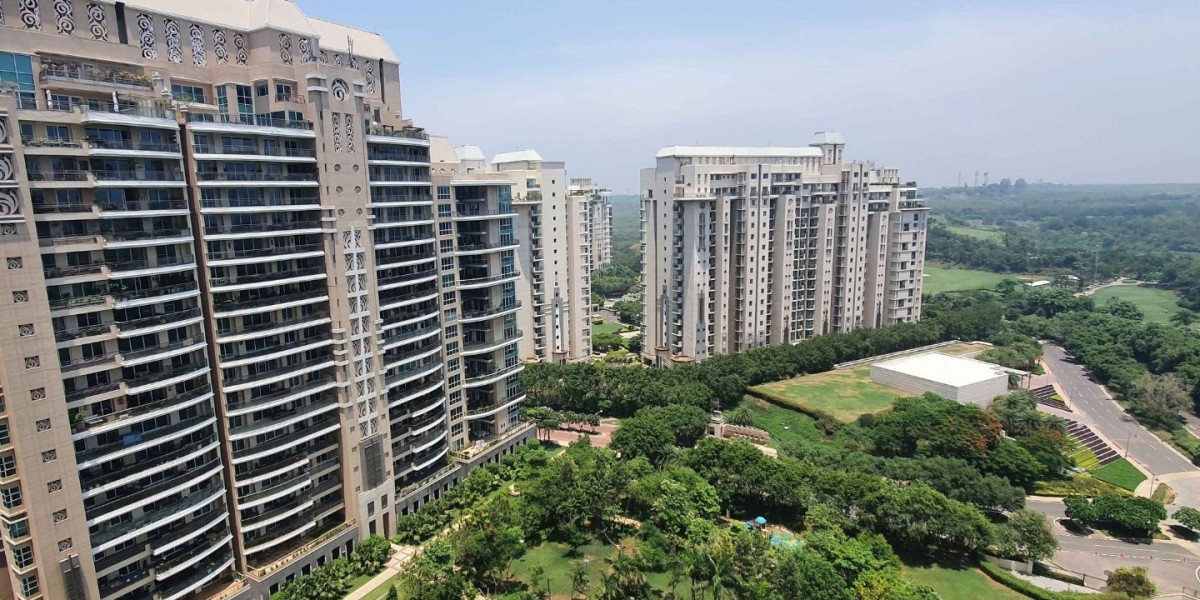 Experience Luxurious Living at DLF The Magnolias: Ready-to-Move Homes in Sector 42, Gurgaon