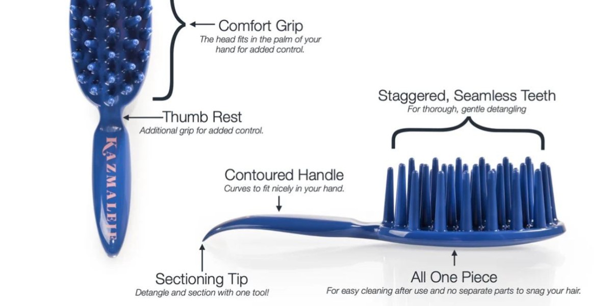 Kurlsplus Hair Comb vs. Traditional Combs: Which is Better for Your Curls?