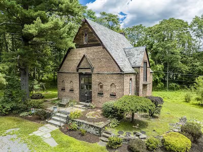 Rustic Charm Meets Modern Comfort in the Hudson Valley – Hudson Valley Vacation Rentals